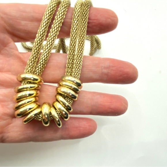 Mesh Chain With Gold Rings Double Strand Statement Necklace - Picture 9 of 9